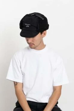 Gramicciby F/Ce. Boa Cap - Black